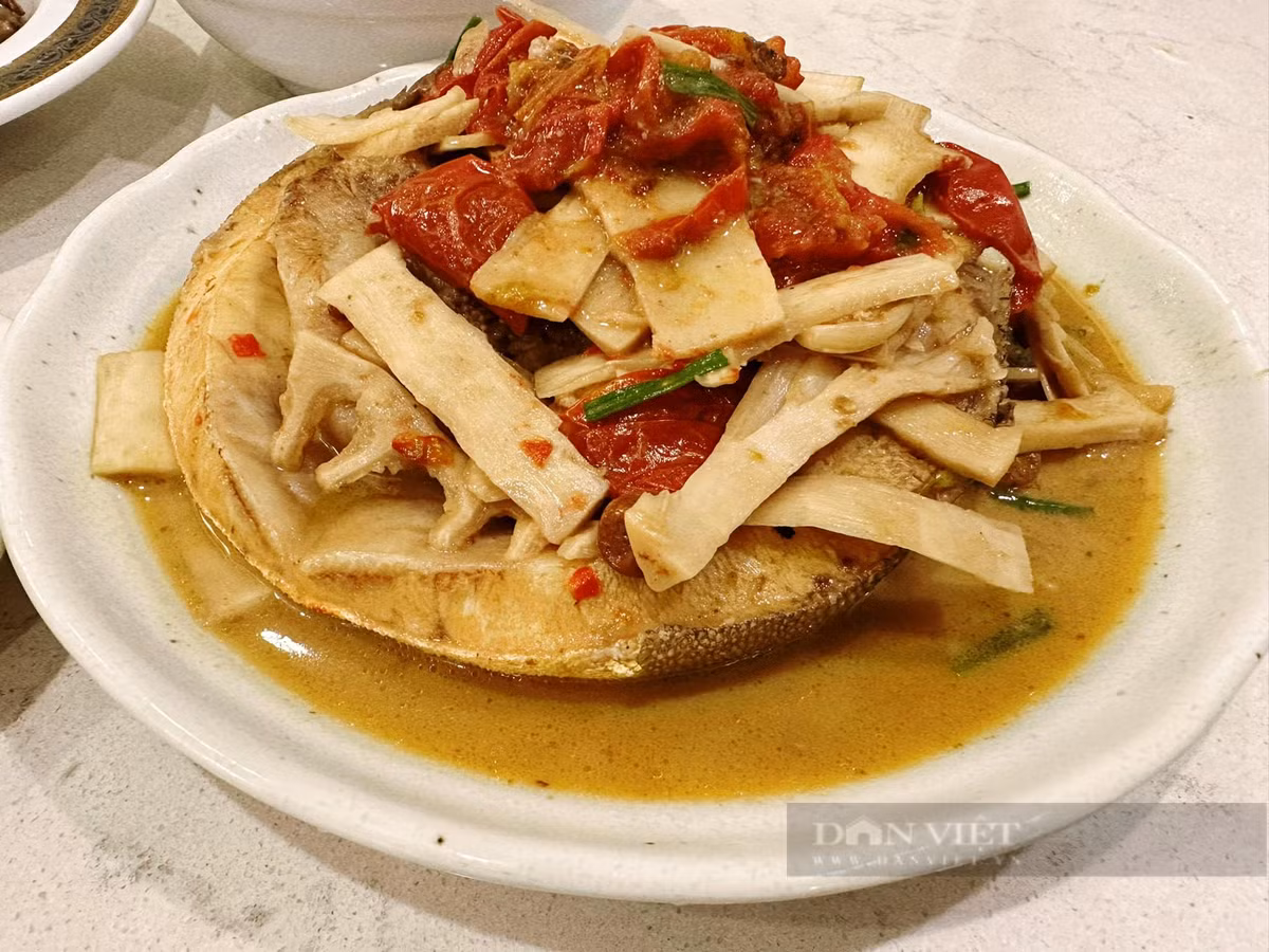 Kho ca dung nuoc nong hay lanh, lam sai ca kho bi tanh