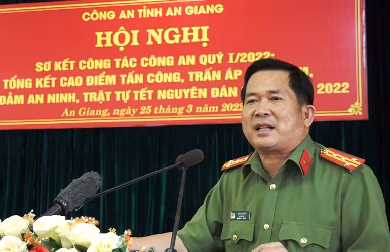 Dai ta Dinh Van Noi noi ve viec dieu tra vu an mot dai gia tron thue