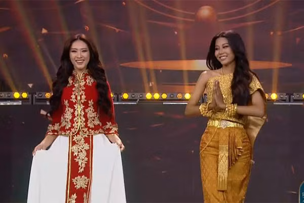 Nong Thuy Hang dang quang Hoa hau cac Dan toc Viet Nam 2022-Hinh-9