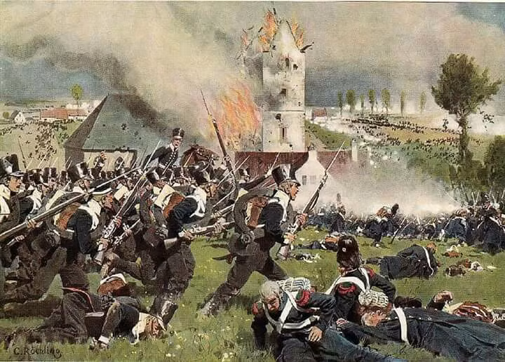  2. Trận Waterloo (1815) (Chiến tranh Napoléon). Quốc gia: Pháp vs. Liên minh Anh, Phổ và Hà Lan. Số thương vong: Khoảng 65.000 người. Ý nghĩa: Đánh dấu sự kết thúc của sự nghiệp Napoléon và kết thúc chiến tranh Napoléon, thay đổi bản đồ chính trị châu Âu. Ảnh: Pinterest.