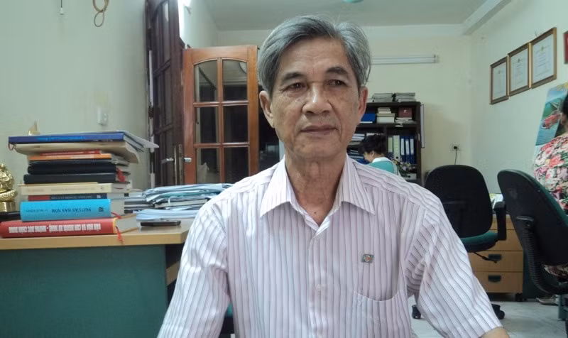 Chủ tịch Hiệp hội vận tải Hà Nội Bùi Danh Liên. Chủ tịch Hiệp hội vận tải Hà Nội Bùi Danh Liên.