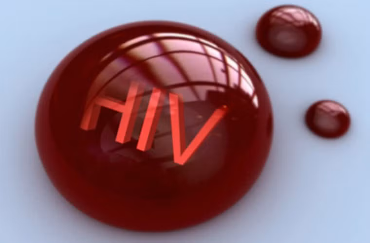 Sở dĩ người tiêm chích ma túy có nguy cơ nhiễm HIV cao hơn người khác là do nhiều khi họ dùng chung bơm kim với bạn bè, hoặc dùng bơm kim của tụ điểm bán thuốc.