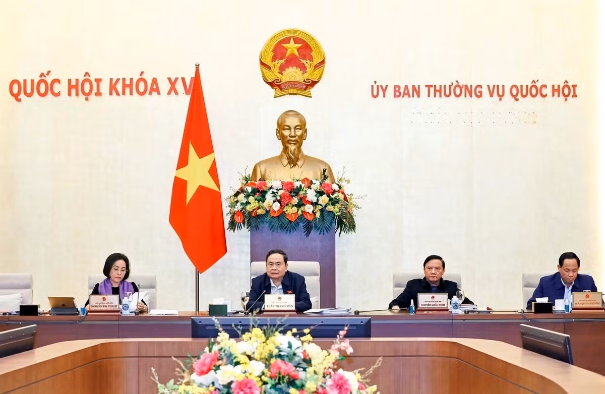 Sáng 6/1, khai mạc Phiên họp thứ 41 của Ủy ban Thường vụ Quốc hội Sang 6/1, khai mac Phien hop thu 41 cua Uy ban Thuong vu Quoc hoi