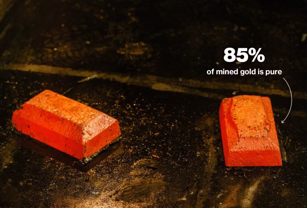 Chúng được tinh chế đến độ tinh khiết là 85% trong khu mỏ này trước khi chuyển đến nhà máy tinh chế Rand, phía đông Johannesburg, để xử lý theo tiêu chuẩn của thị trường vàng London.