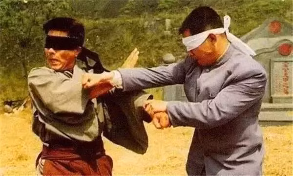 Lý Tiểu Long kính nể, Chân Tử Đan “khiếp sợ” đối thủ này - Hình 3 Ly Tieu Long kinh ne, Chan Tu Dan “khiep so” doi thu nay-Hinh-3