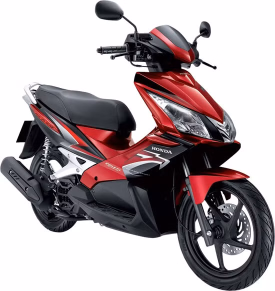 Tuy nhiên, chiếc AirBlade Thái đang được khá nhiều người dùng Việt săn lùng dù Honda đã ra mắt AirBlade 125cc năm nay tại thị trường Việt với khá nhiều cải tiến và mức giá hợp lý. Một điều dễ thấy là mức giá AirBlade Thái tại thị trường Việt khá cao. Bị hét lên tới trăm triệu đồng là “chuyện đã quá quen thuộc” với người dùng yêu thích dòng xe này.