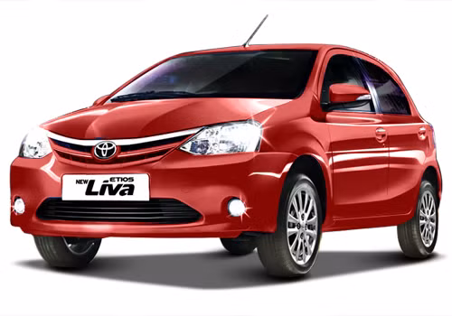 Xe còn được trang bị gương điều chỉnh điện, cảm biến đỗ xe, la-zăng hợp kim mới.