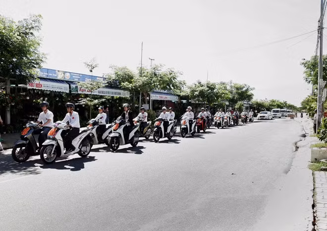Đà Nẵng SH Club quy tụ những thành viên từng quen biết nhau trên diễn đàn của hội Vietnam SH Club. Số lượng xe đông nhất từng tham gia khoảng 50 chiếc.