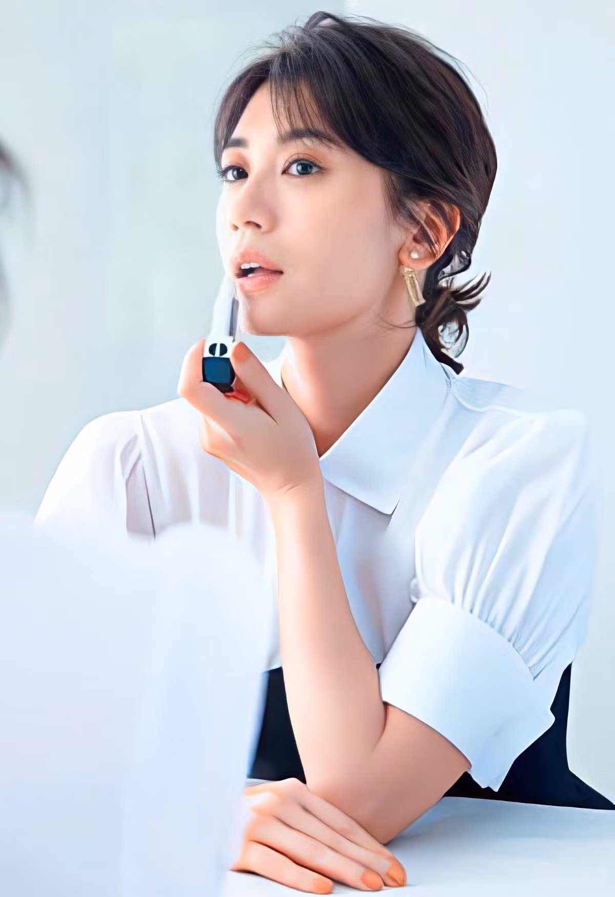 Ve quyen ru cua Gia Tinh Van - doi thu 'dap gio' cua Chi Pu-Hinh-9