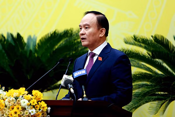 Chan dung 4 Pho Bi thu Thanh uy Ha Noi khoa moi-Hinh-2