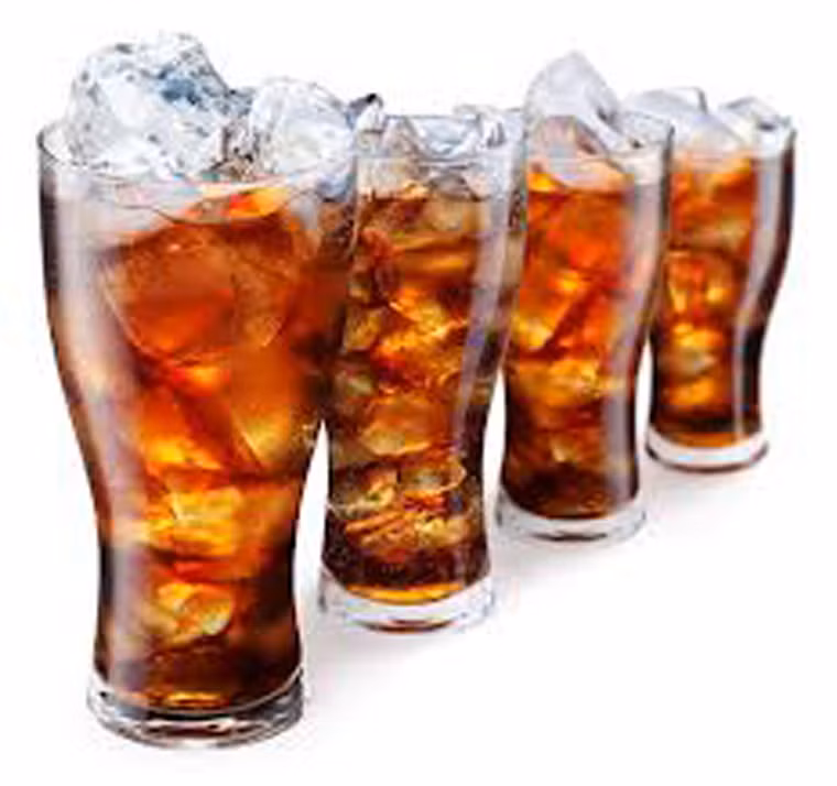Acesulfame - K. Acesulfame - K là chất làm ngọt nhân tạo có nhiều trong soda, kẹo cao su và bánh nướng. Khi đi vào cơ thể, acesulfame - K có khả năng làm tăng nguy cơ ung thư.