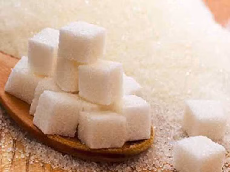 Để làm được điều này, bạn nên tăng cường các loại ngũ cốc hữu cơ, thêm trái cây song cũng cần hạn chế đường tinh luyện.