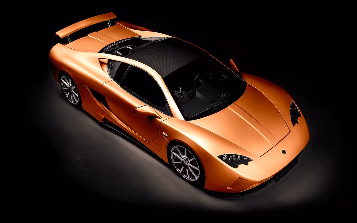 Vencer cho biết, khi việc sản xuất ổn định, họ sẽ cho ra 12 chiếc xe mỗi năm và liên tục cải thiện để sản phẩm phù hợp với cuộc sống thường ngày. Trung Quốc sẽ là thị trường đầu tiên mà họ hướng đến.