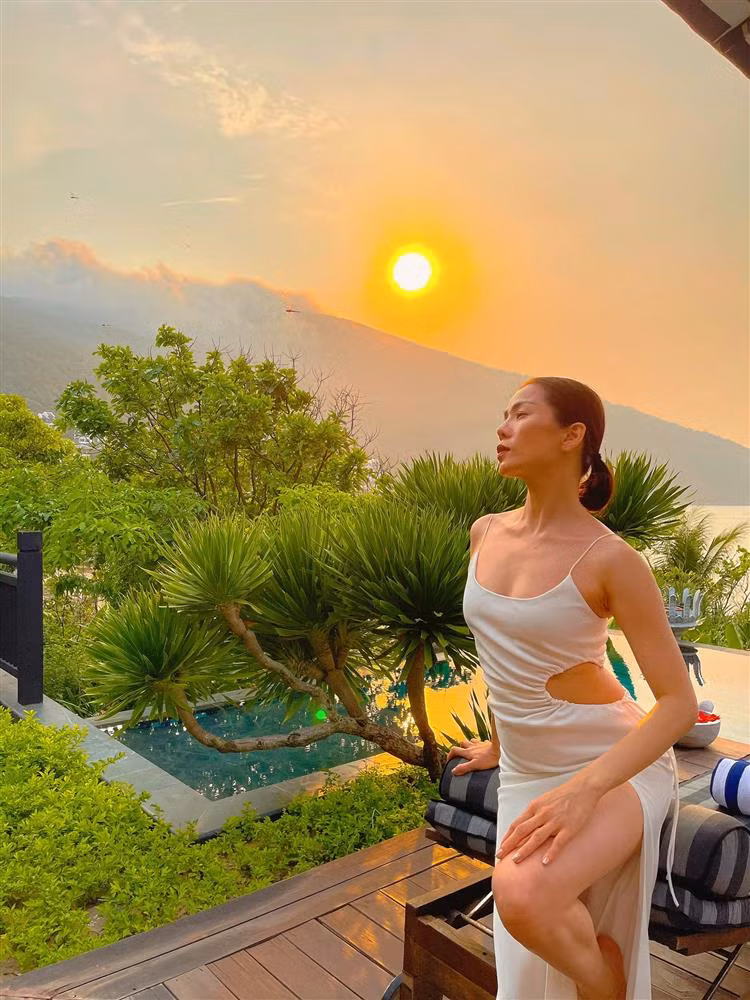 Có thể khẳng định body Lệ Quyên là hoàn toàn tự nhiên.