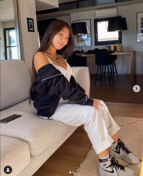 Man lot xac cua be gai Phu Tho duoc danh ca Phap nhan nuoi-Hinh-4