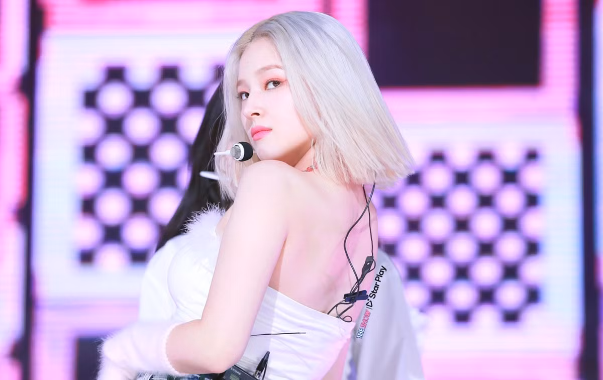 Bi kich cua nhung sao nu Han lo clip nhay cam