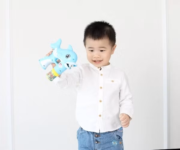 Hai quy tu lanh loi, ngo nghinh cua gia dinh Victor Vu, Dinh Ngoc Diep-Hinh-5