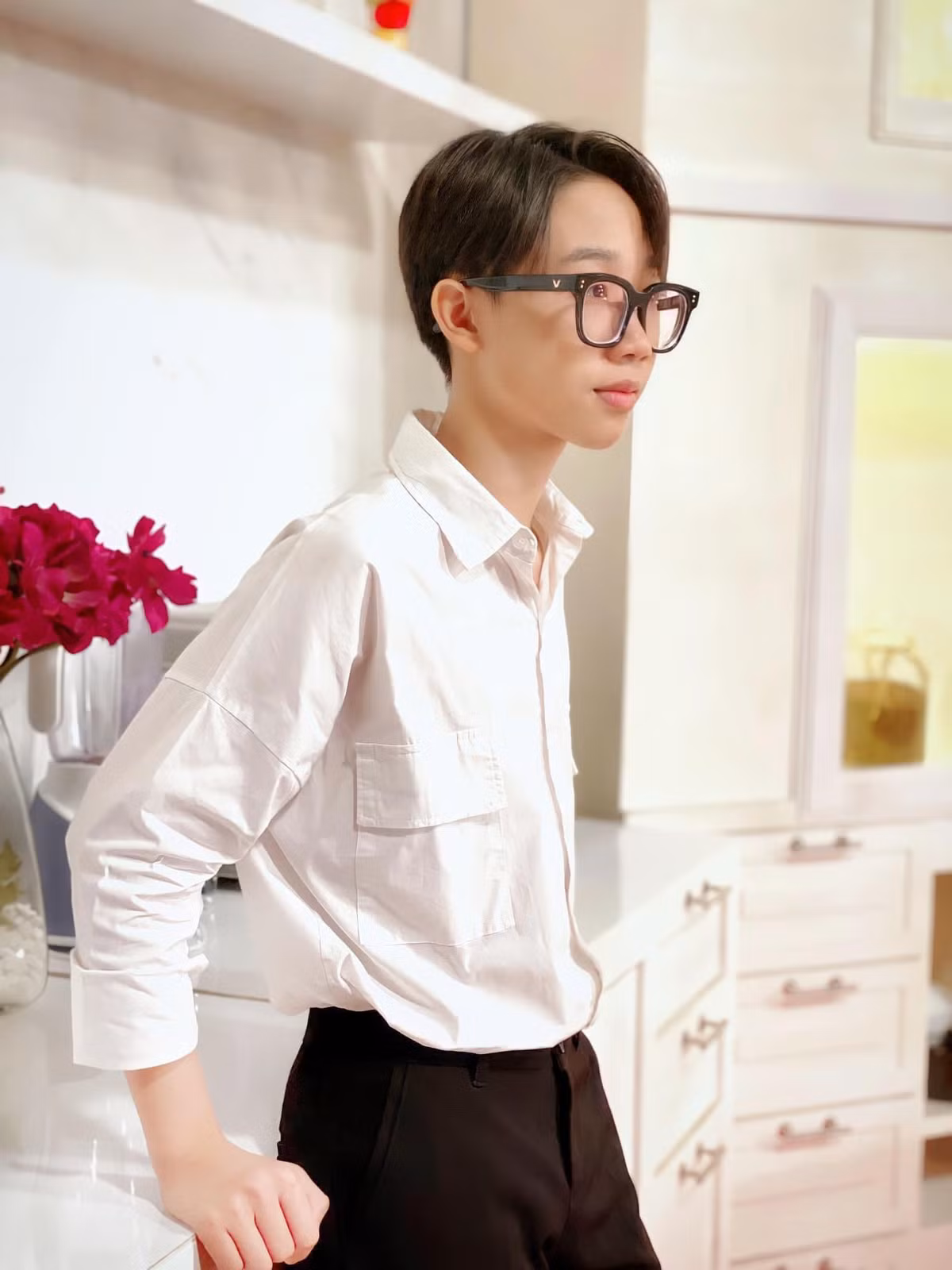 Cau be duoc nghe si Thanh Loc goi la than dong gio ra sao?-Hinh-4