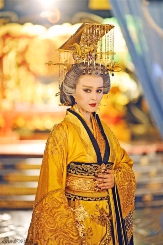 Những hình phạt tàn độc do Võ Tắc Thiên nghĩ ra: Ác mộng "Ngọc nữ leo thang" Nhung hinh phat tan doc do Vo Tac Thien nghi ra: Ac mong