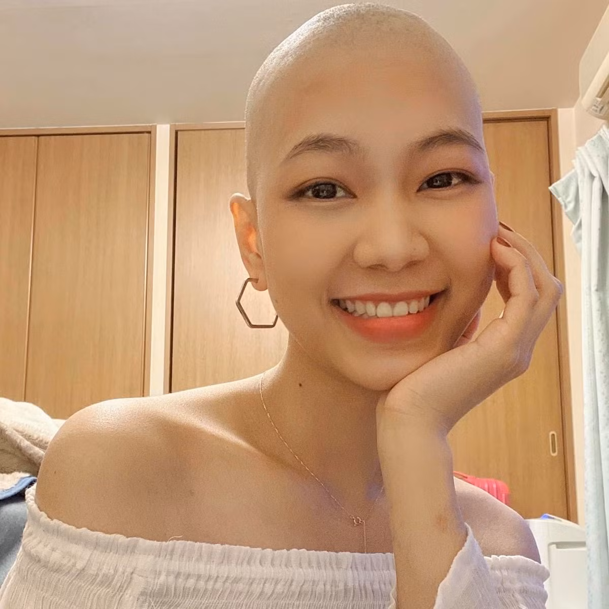 Dang Thi Minh Anh qua doi vi ung thu phoi