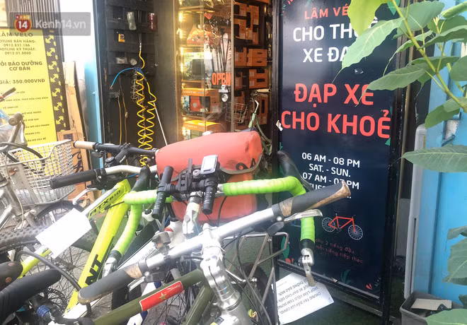 Người Hà Nội đổ xô đi thuê xe đạp, tiểu thương kiếm tiền triệu mỗi ngày - Hình 9 Nguoi Ha Noi do xo di thue xe dap, tieu thuong kiem tien trieu moi ngay-Hinh-9