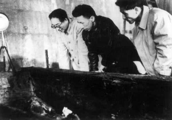 Chân tướng của cái gọi là "lời nguyền hoàng tộc" - Hình 2 Chan tuong cua cai goi la