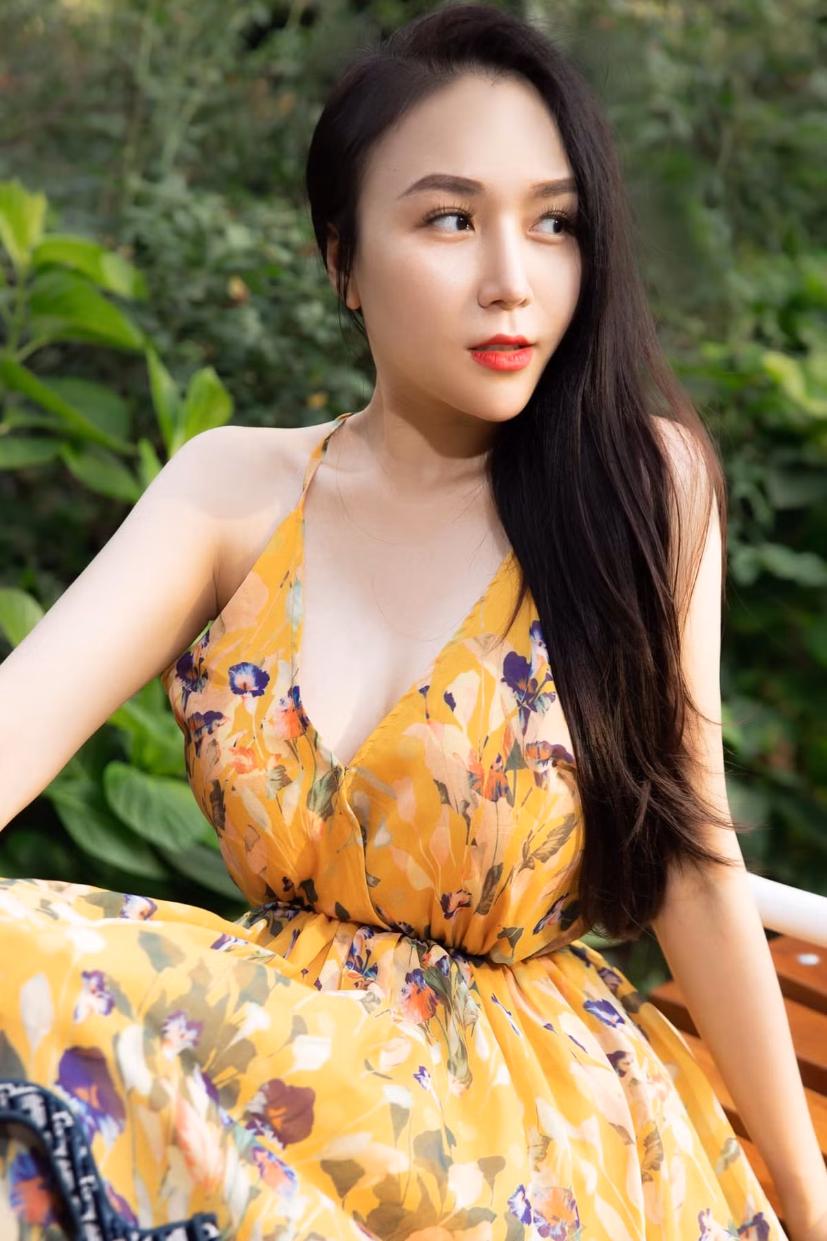Vo DJ nong bong, sinh doi hai con cho ca si Khac Viet