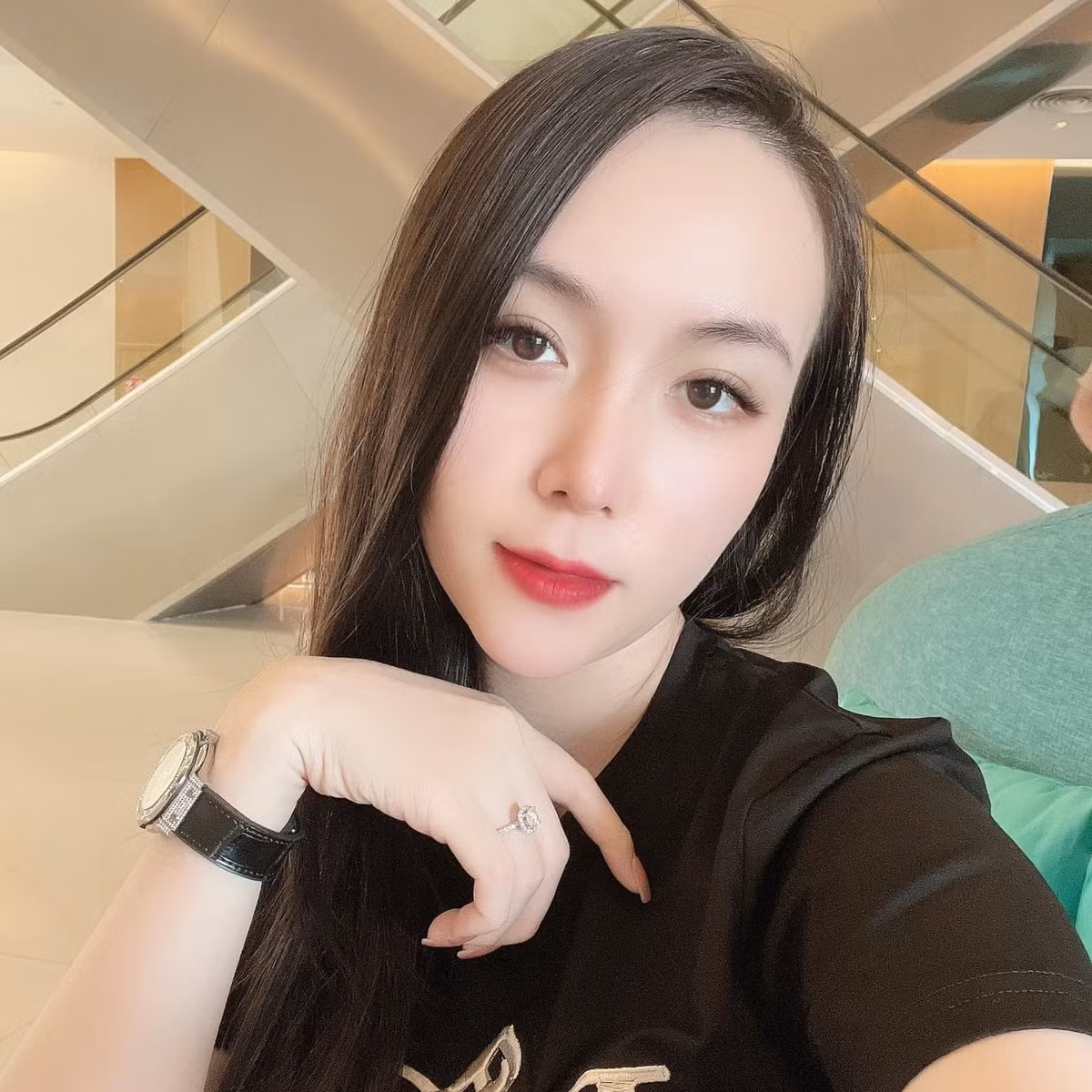 Vo DJ nong bong, sinh doi hai con cho ca si Khac Viet-Hinh-18