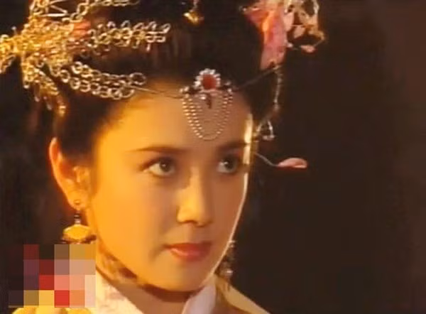 Mỹ nhân trong Kim Dung khiến Ngô Tam Quế "phản bội" người Hán là ai? My nhan trong Kim Dung khien Ngo Tam Que