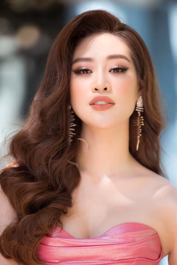 Khanh Van gay 