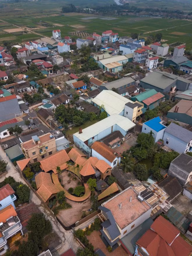 Ngoi nha nhu mot lang co thu nho o ngoai thanh Ha Noi-Hinh-3