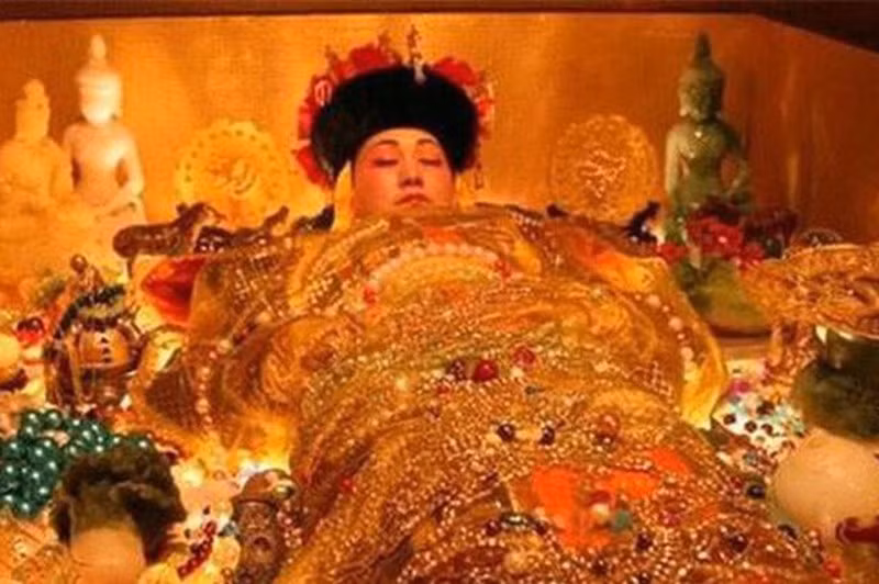 2 chuyện kỳ dị trong ngày đưa tang Từ Hi Thái hậu - Hình 3 2 chuyen ky di trong ngay dua tang Tu Hi Thai hau-Hinh-3
