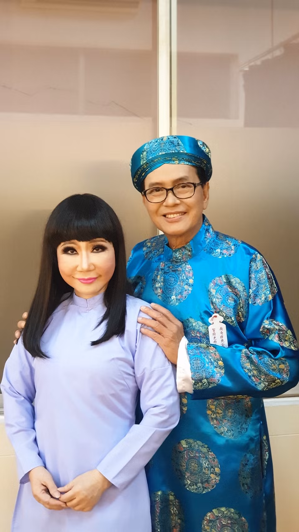 NSUT Thanh Kim Hue tuoi 66 tre trung, sanh dieu qua ong kinh cua chong-Hinh-12