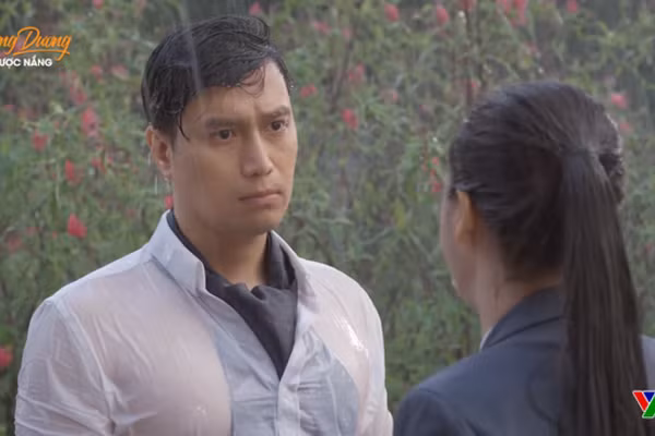 Dien vien Viet Anh noi ve canh hon va dam mua voi Luong Thu Trang-Hinh-3