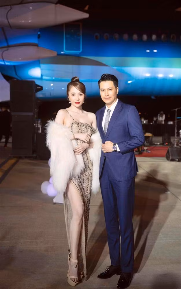 Viet Anh cong khai 