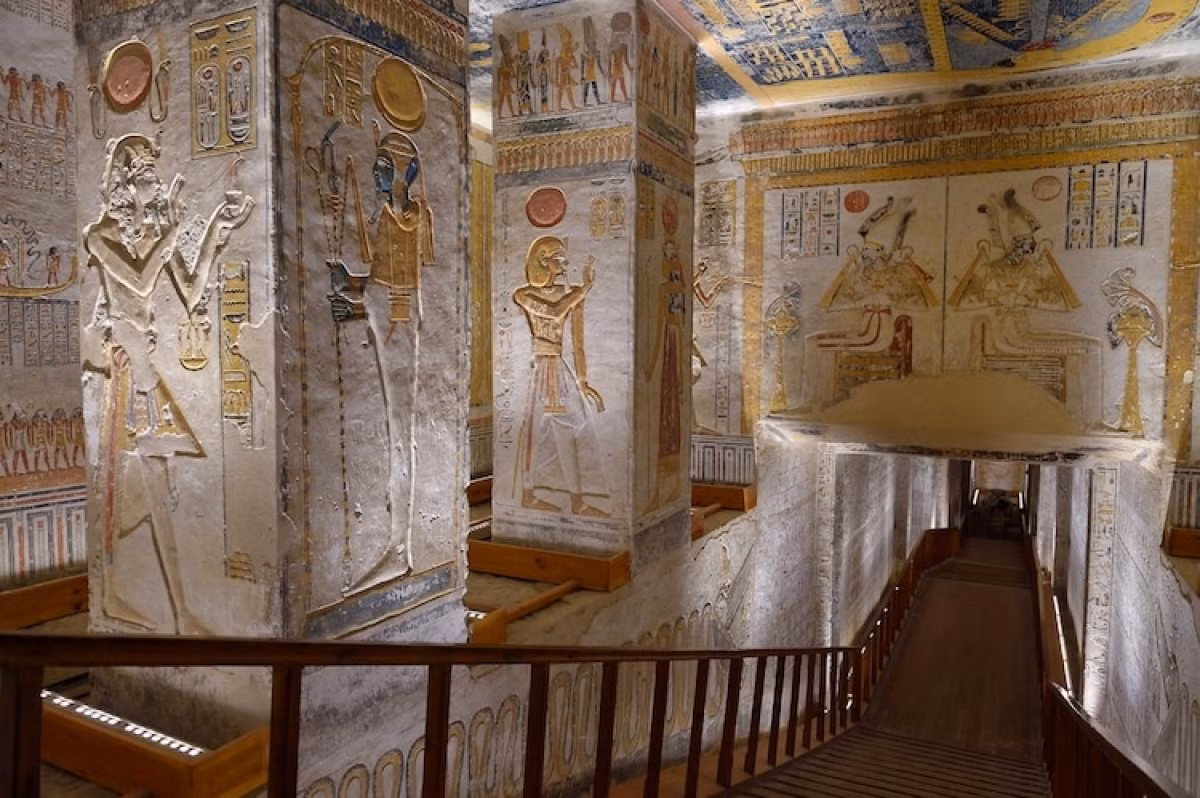 Kham pha “Thung lung cac vi vua” - noi chon cat cac Pharaoh Ai Cap co dai
