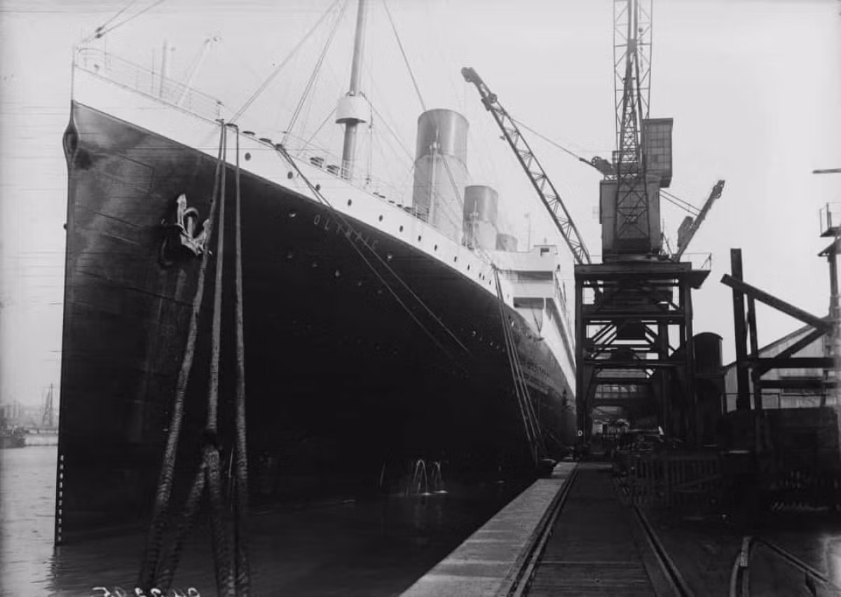 Không ai còn sống trong số 30 kỹ sư nỗ lực cứu con tàu Titanic thoát khỏi thảm kịch. Họ tiếp tục làm việc cho đến phút cuối với hy vọng tất cả hành khách có thể thoát ra ngoài.