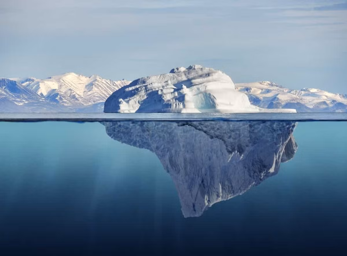 Cho đến nay, Titanic vẫn là chiếc tàu biển duy nhất bị chìm do va vào một tảng băng trôi.