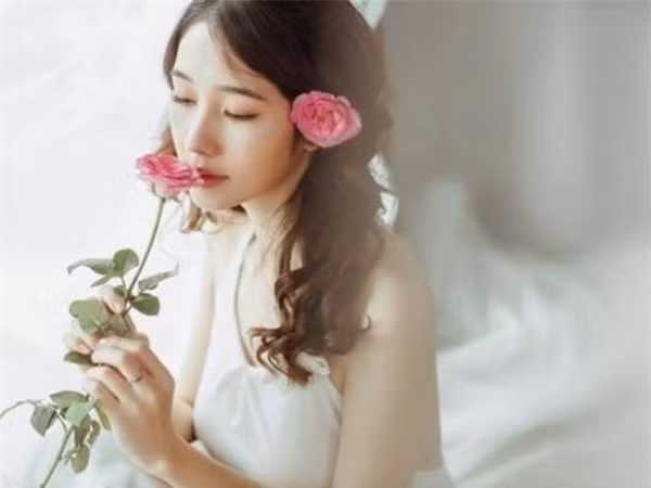Phụ nữ hạnh phúc nhất là khi có đủ 3 thứ này ảnh 2