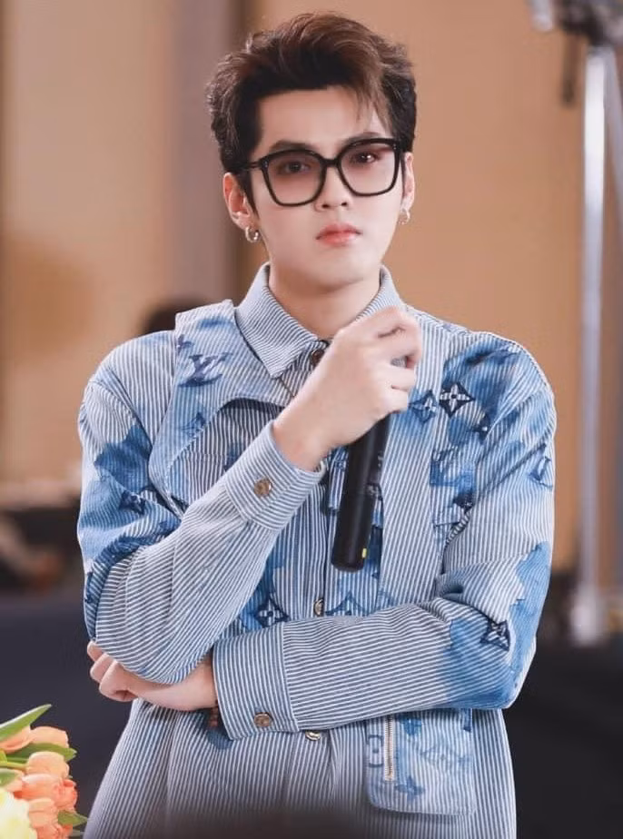 Thu doan lua tinh hon 30 nguoi dep cua Ngo Diec Pham-Hinh-5