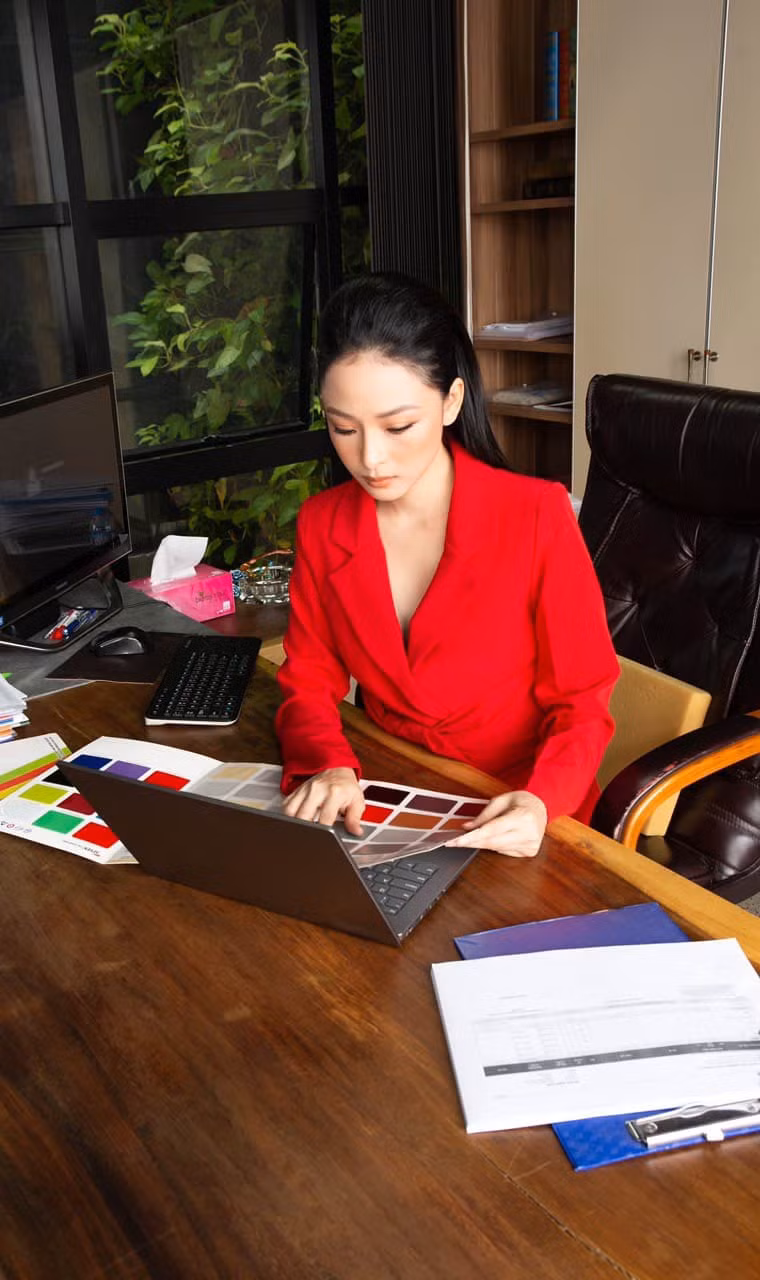 Cuoc song binh lang cua hoa hau Phuong Nga sau bien co-Hinh-2