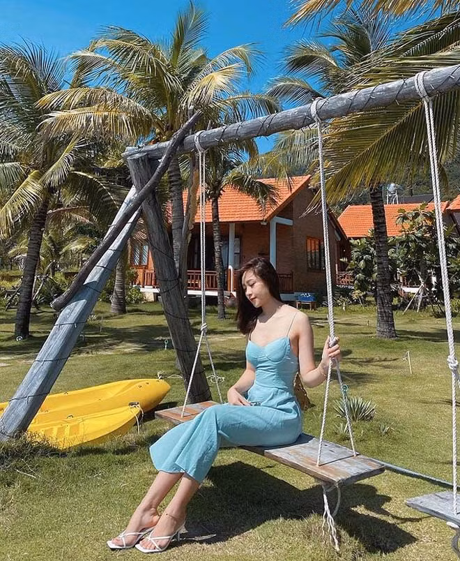 Bà xã Văn Đức đăng ảnh mơn mởn như gái mới lớn - Hình 9 Ba xa Van Duc dang anh mon mon nhu gai moi lon-Hinh-9