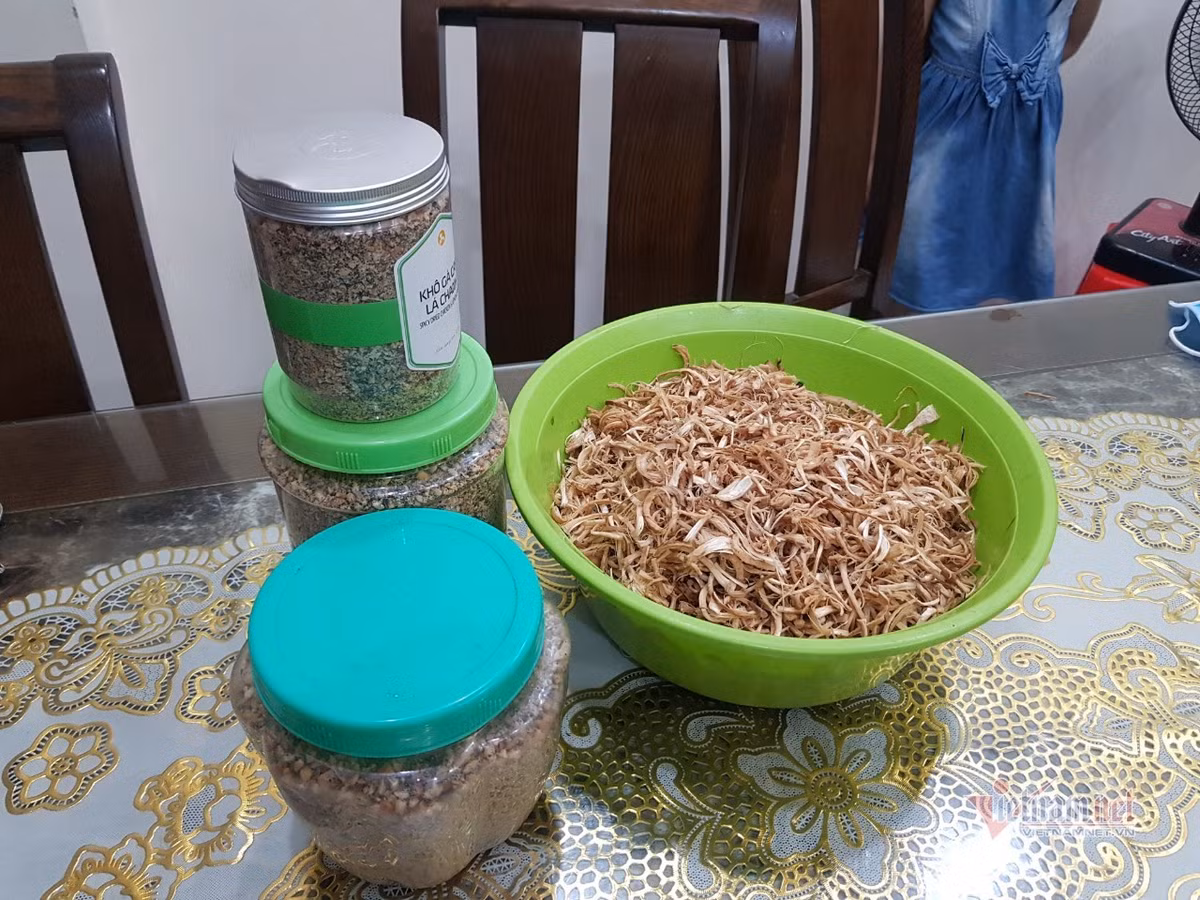Mot nha di cho ho ba hang xom, den bua thi mon ngon qua mang-Hinh-7