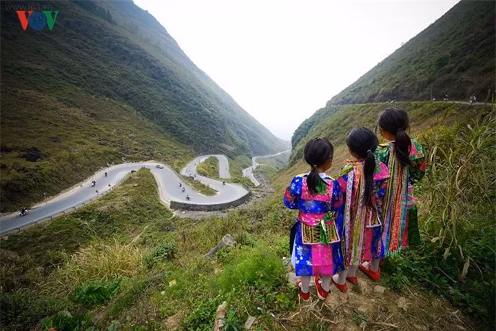 Những địa điểm ở Việt Nam nhất định phải đến một lần trong đời ảnh 1