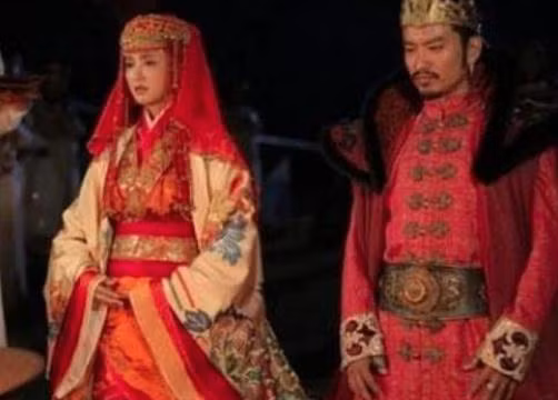 Vuong trieu ma bat cu cong chua nao ga den deu khong the sinh con