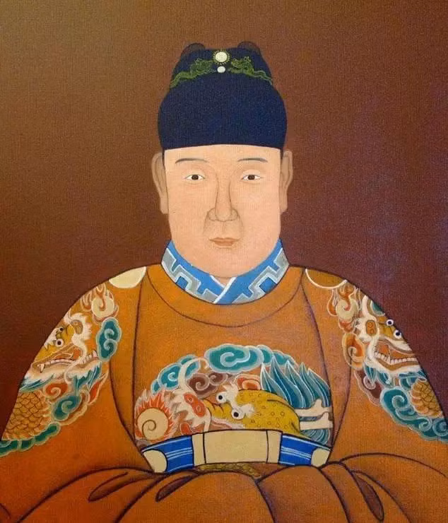 Moi tinh chan dong lich su Trung Hoa
