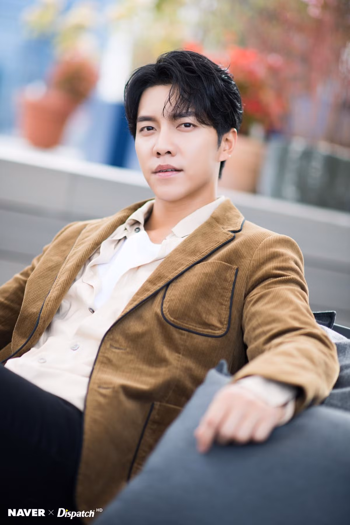 "Giới nghệ sĩ bị coi như món hàng" ảnh 4