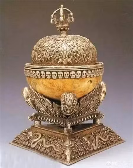 Hộp sọ của vua Tống trở thành cốc uống rượu ảnh 1