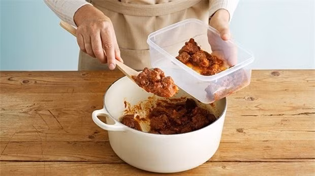 3 quy tắc cứ làm đúng với đồ ăn thừa: Để thoải mái không sợ biến chất ảnh 1 3 quy tắc cứ làm đúng với đồ ăn thừa: Để thoải mái không sợ biến chất ảnh 1