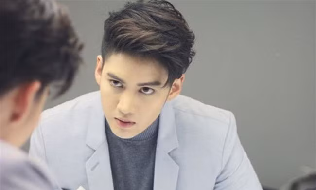Vo bi tam than nen buoc phai ly hon, sang nha vo cu ma toi dung hinh